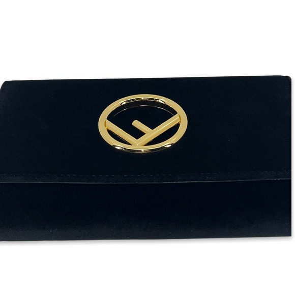 💛SOLD🖤 Fendi Velvet Wallet on Chain in Black - Picture 8 of 11